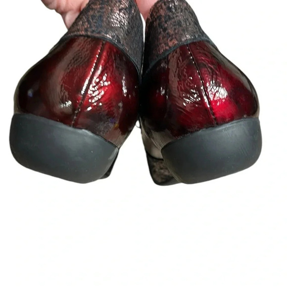 UTV  shoes,women, leather , size 11.5, burgundy ,Un tour en ville,multicolor,EC - Picture 5 of 16